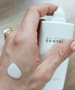 Kem Chống Nắng Skin 1004 Madagascar Centella Air fit Suncream Plus SPF50+ PA++++ 50ml (1)