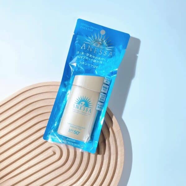 Kem chống nắng Anessa Perfect UV Sunscreen Skincare Milk (1)