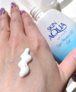 Kem chống nắng Skin Aqua Gel chai trắng 110 g nội địa nhật 333 (1)