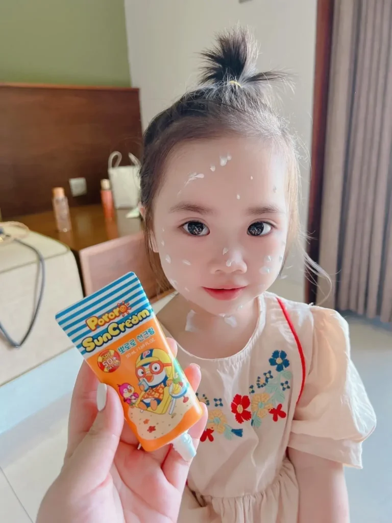 kem chống nắng trẻ em pororo sun cream spf50+ pa+++ (1)